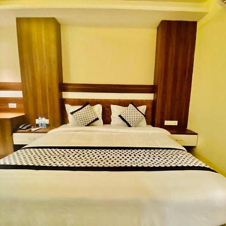 Stay Near Golden Temple By An Hotels Amritsar Exterior foto