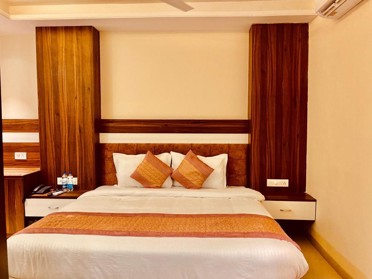 Stay Near Golden Temple By An Hotels Amritsar Exterior foto
